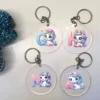 Llavero circular de acrílico con letras de unicornio, colorido y divertido, perfecto como regalo para amigos y seres queridos, ideal para cumpleaños y celebraciones.